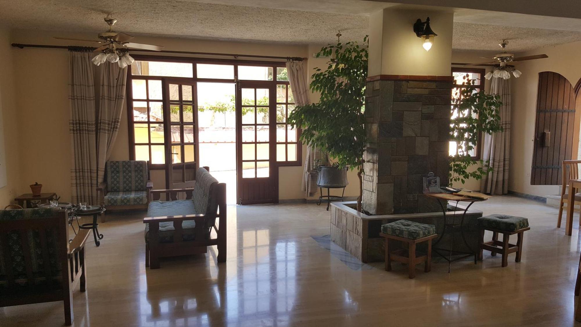 Moustakis Hotel Agia Efimia Extérieur photo